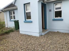 Cliff Cottages, holiday home in Liscannor