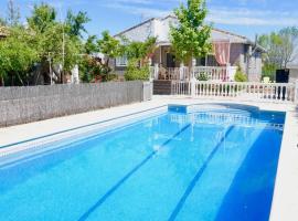 Villa Flores, hotel a Navalcarnero