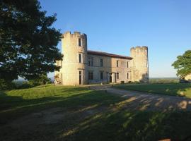 LE POUY – hotel w mieście Saint-Martin-de-Hinx