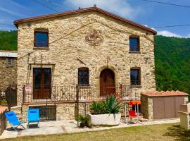 Casa Dell'Angelo, hotel in Castelnuovo Magra