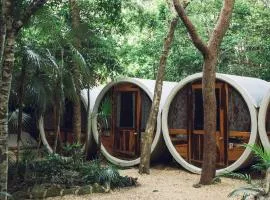 Tubo Tulum Hostel
