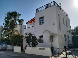 LightHouse View Villa, vila v destinaci Paphos City