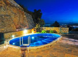 Pelion Goddess Villas, готель з парковкою у місті Агіос-Георгіос-Ніліас