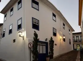 Casa dos Meninos B&B