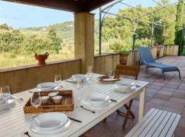 Holiday Home Le Nid by Interhome, parkimisega hotell sihtkohas Le Plan