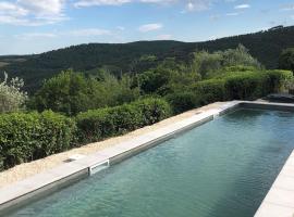 Delighful Villa in Berlou with Private Swimming Pool, cottage in Berlou