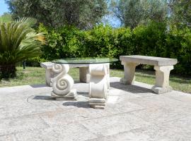 Messapiarooms, hotel v destinaci Torre dell'Orso