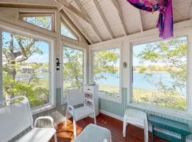 Cottage by the Bay