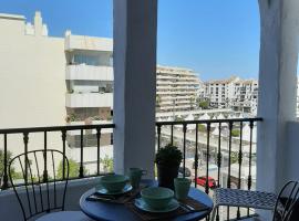 New & Beautiful Loft in Puerto Banus, hotel near Casino Marbella, Marbella