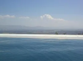 Beit El Kroum Boutique Hotel