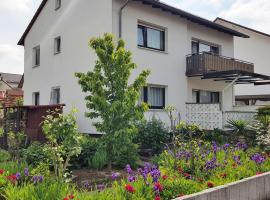 urige gemütliche Ferienwohnung 64 m2 in Dielheim, Nähe Heidelberg, hotel cu parcare din Dielheim