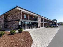 Quality Inn and Suites, hotel di Franklin