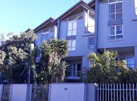 Field's Rest: The Apartment
