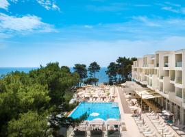 Valamar Carolina Hotel & Villas โรงแรมในราบ