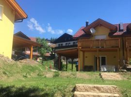 KWO-villa Sonnenglück, cottage ad Arnoldstein