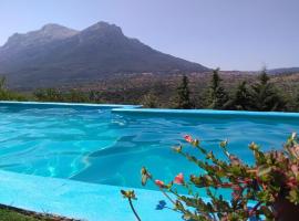 Villa L'Oleandro, hotel-fazenda em Oliena