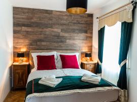 Apartments & Rooms Florjana, hostal o pensión en Bled