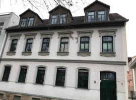 Gästewohnung Saaleblick, hotel cerca de Neu-Augustusburg castle, Weissenfels