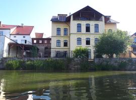 Apartmány Šetkova vila, hótel með bílastæði í Jindřichŭv Hradec