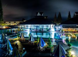 Hotel Sibayak Internasional、ブラスタギのホテル