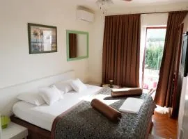 Epidaurum Apartments