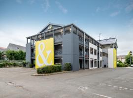 B&B HOTEL Dieppe、Saint-Aubin-sur-Scieのホテル