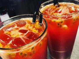 Norrfällsvikens Rum och Kök, hotel v destinaci Mjällom