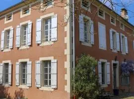 Domaine De Marlas - Gîte de Charme