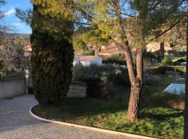 LA BASTIDE DU GINESTE - Poppys, hotel in Flayosc