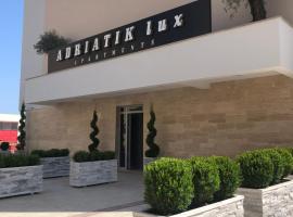 Adriatik Lux Apartments, hotel in Budva