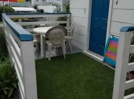 Anna's place