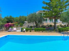 Fran Apartments, hotel in Agios Spyridon Corfu