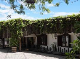 Kinta Bali Villa, feriebolig i Ipoh