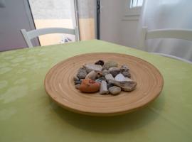 Apartment Tena, hotel in Veli Lošinj