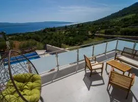 Villa Nikola - big terrace apartments
