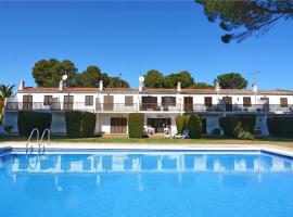 Holiday Home Gardenia, hotel di L' Escala