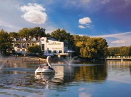 Hotel Słowik, hotel v destinaci Poniatowa