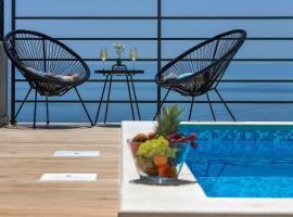 Villa Violet with Salt water pool, hotel in Makarska