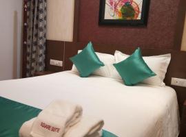 Square Suite, hotel a Mangalore