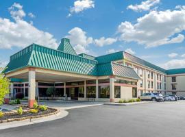 Quality Inn & Suites Olde Town: Portsmouth şehrinde bir otel