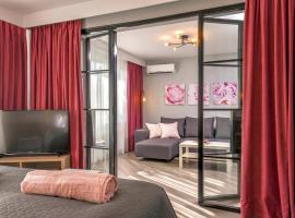 ROSÉ one bedroom designer apartment in city centre by Flat Mаnager, hotel u Sofiji