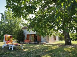 GITE LA TENGNE, maison d'hôtes à Parnac