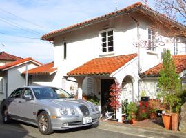 Jonni`s Place, hotel en Sakamoto