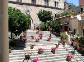 Bed & Breakfast Duomo Di Taormina, מלון בטאורמינה
