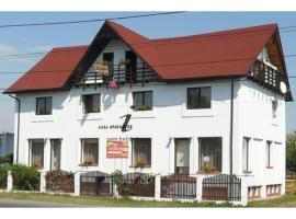Camere de inchiriat EDELWEISS, hotel in Dumbrava Roşie