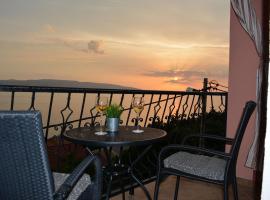 Apartments & Room MaDi: Senj şehrinde bir otel