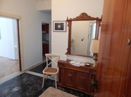 Zira Holiday House, hotel v destinaci Makrigialos