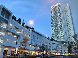 Southbay Plaza Condominium, отель в городе Байан-Лепас