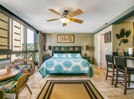 @ Marbella Lane Mountain View Studio, steps from Wakiki Beach, hotel in Honolulu