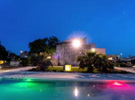 CASINO de VITI - Dimora storica con piscina, hotelli kohteessa Vaste